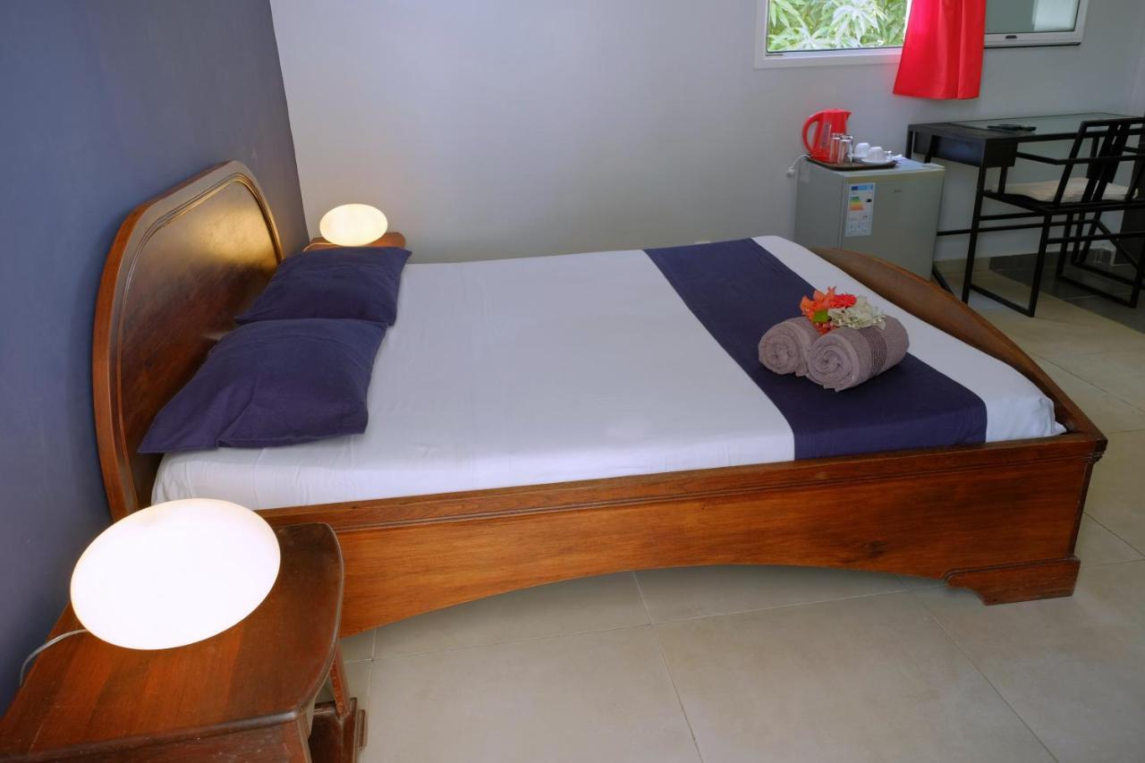 Hotel Villa Les Orchidees Ambatoloaka  Exteriör bild