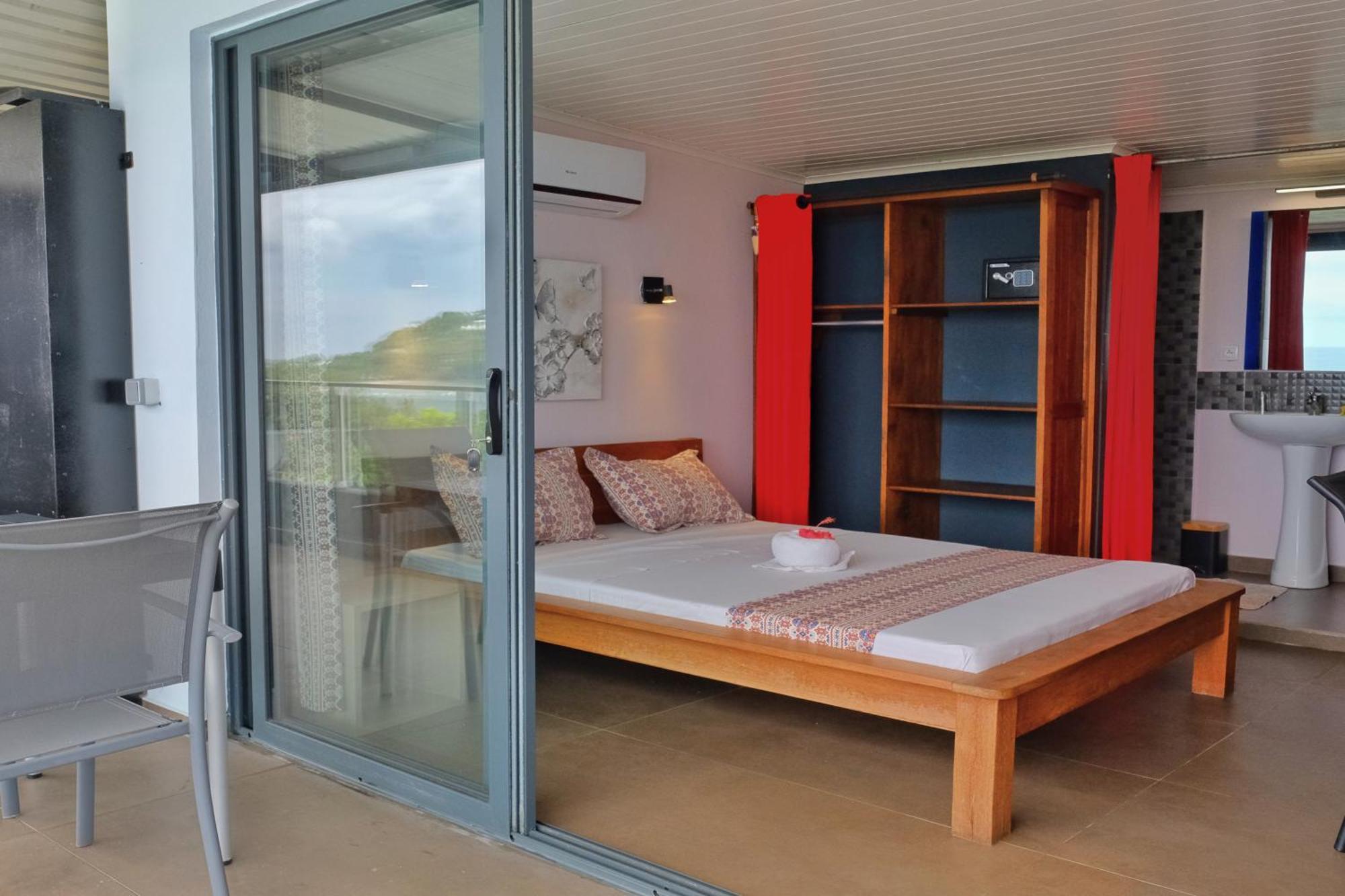 Hotel Villa Les Orchidees Ambatoloaka  Exteriör bild